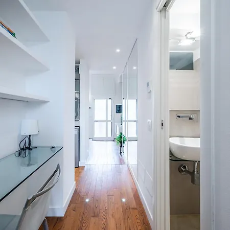 Navigli 10 Min - Modern Design * Milano